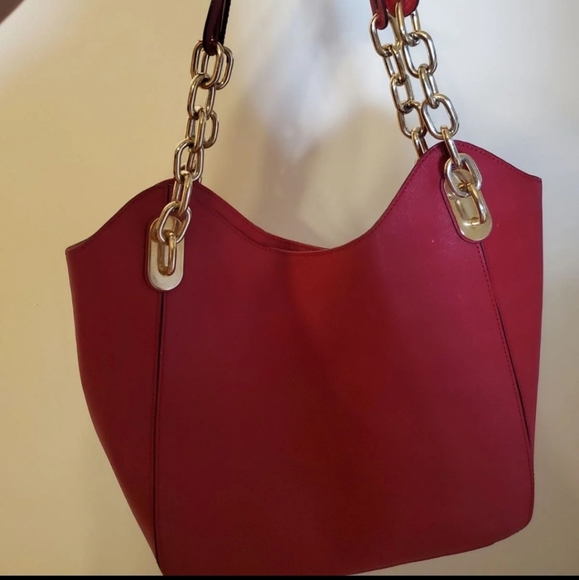 FLASH SALE MK Red Handbag - Picture 3 of 11